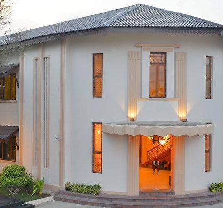 Hotel Amazing Mandalay Exterior photo